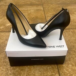 Nine West Black Heels - Fifth 9x9 Black Pumps - NIB size 5